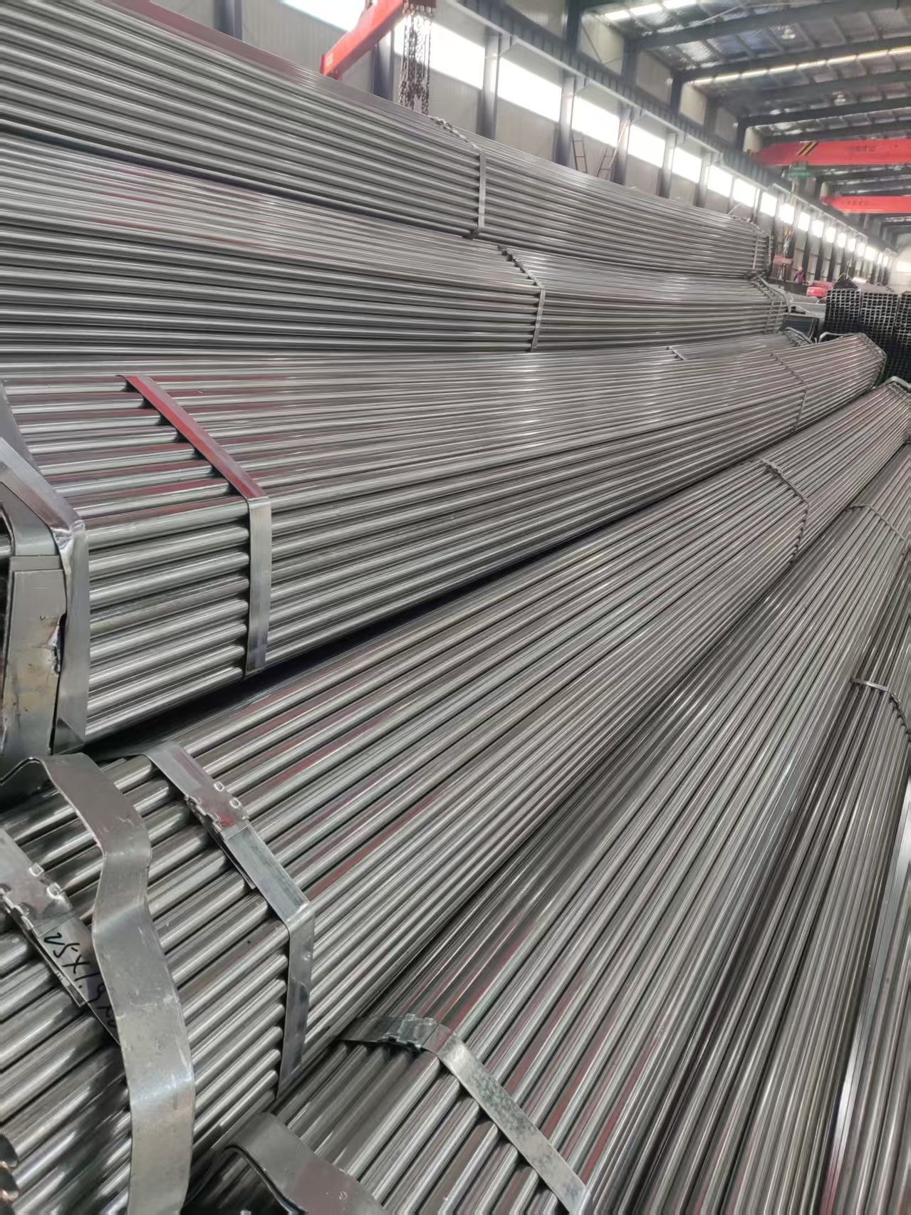 6-point Galvanized Round Pipe